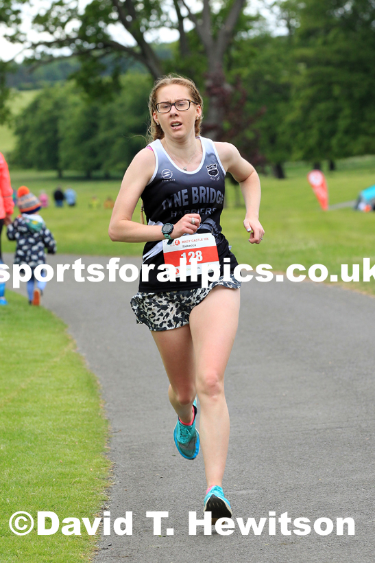 The 2022 Raby Caste 10k Road Race, County Durham. Photo: David T. Hewitson/Sports for All Pics